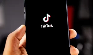 TikTok тестирует способ сброса страницы ForYou