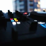 Компания купившая Moog, Akai Pro, Numark приобрела Native Instruments